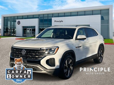 2025 Volkswagen Atlas Cross Sport 2.0T SE w/Technology SUV