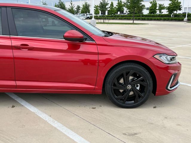 2025 Volkswagen Jetta 1.5T SE photo 4