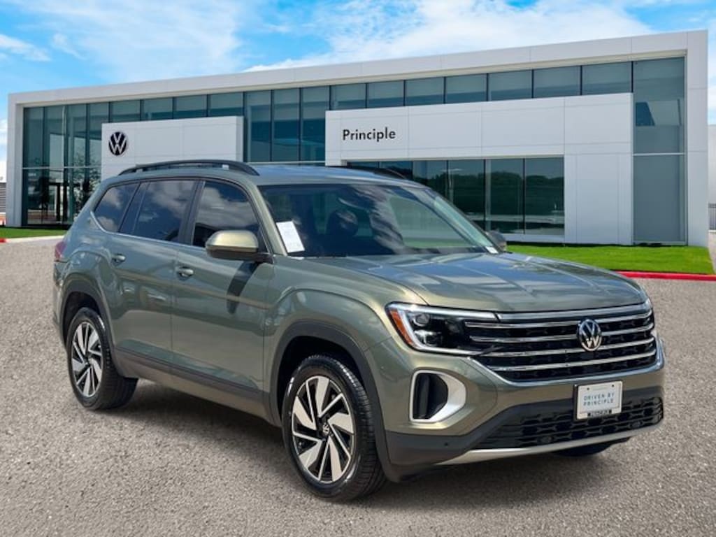 New 2026 Volkswagen Atlas 2.0T SE w/Technology SUV