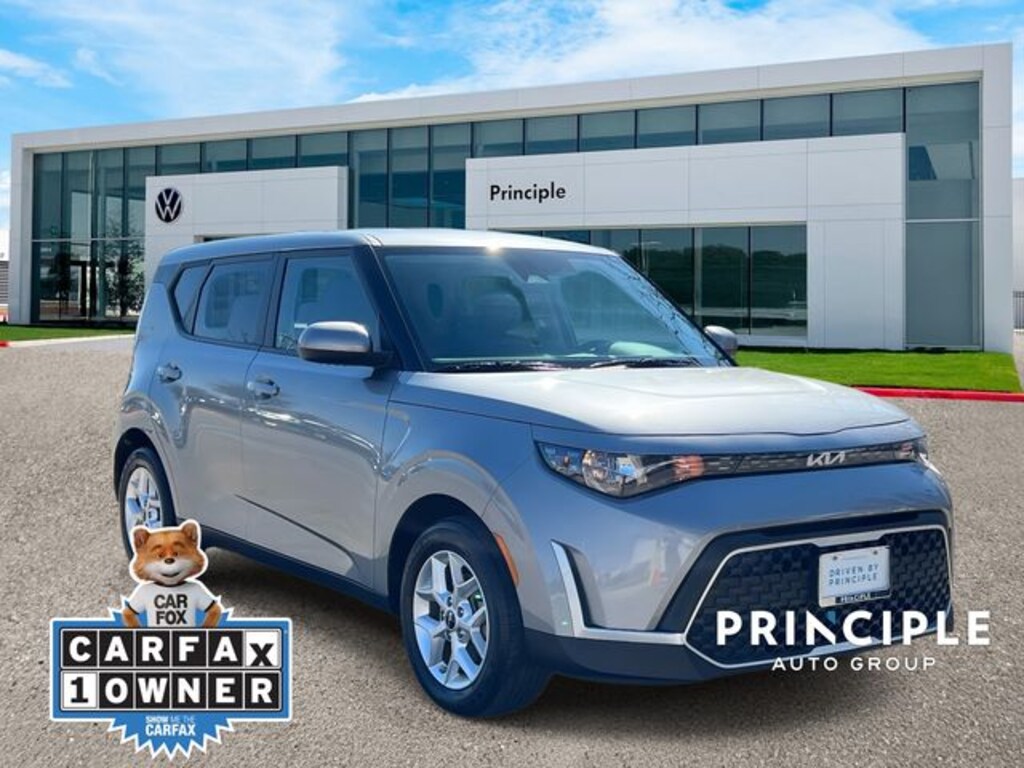 Used 2024 Kia Soul LX Hatchback