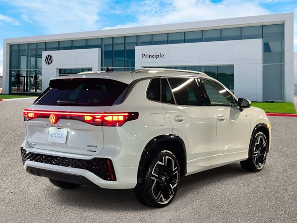 New 2026 Volkswagen Tiguan 2.0T SEL R-Line Turbo SUV