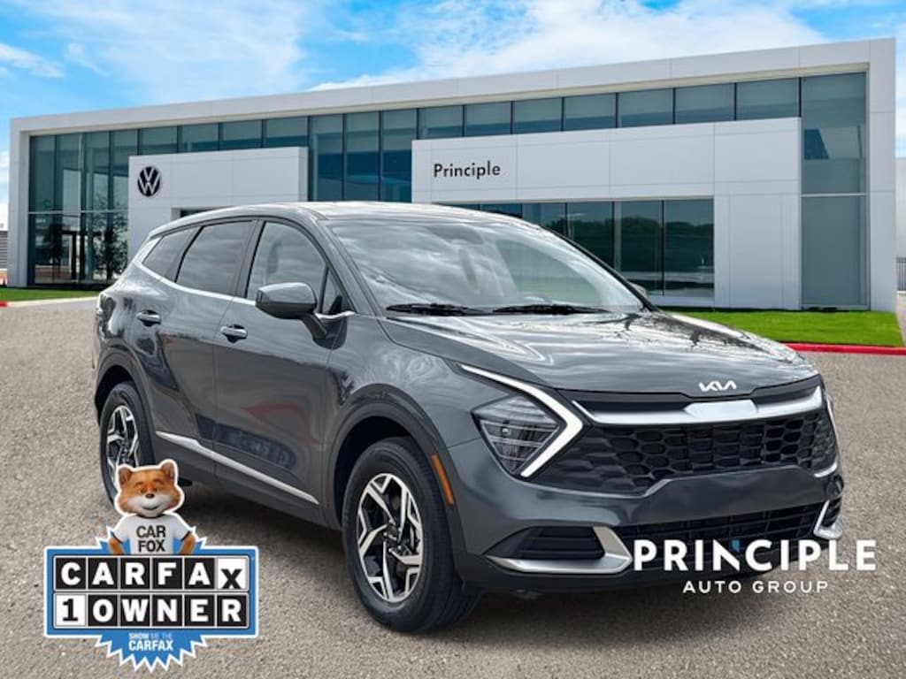 Used 2024 Kia Sportage LX SUV