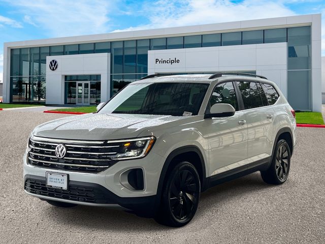 New 2026 Volkswagen Atlas SE w/Technology