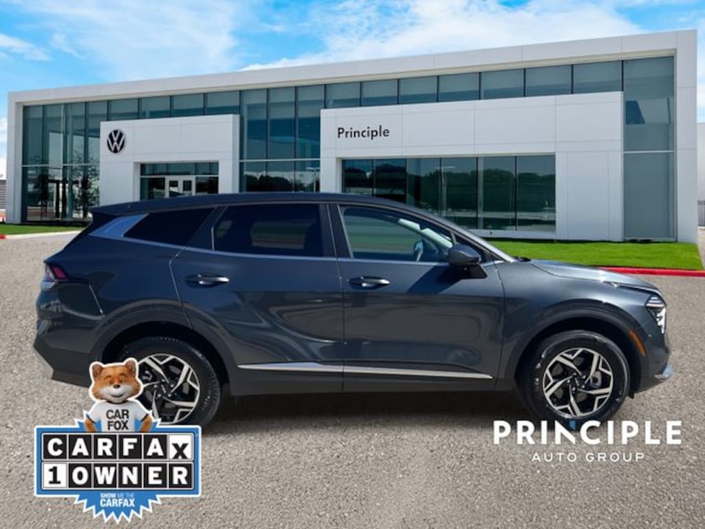 Used 2024 Kia Sportage LX SUV