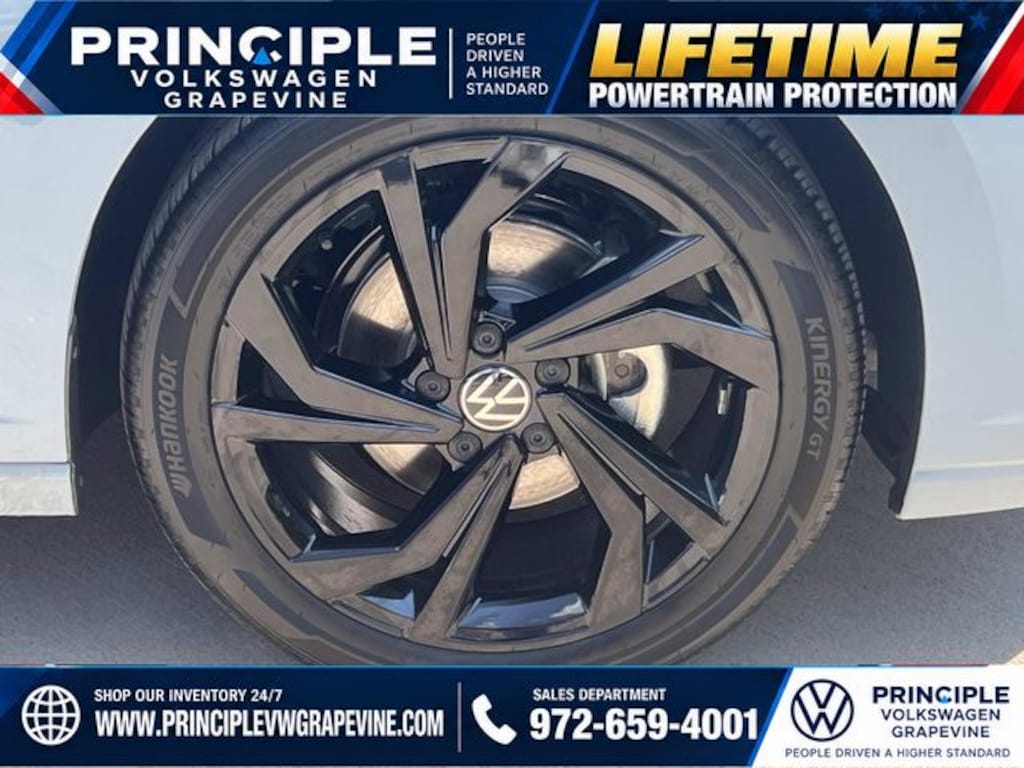 New 2027 Volkswagen Jetta 1.5T SE Sedan