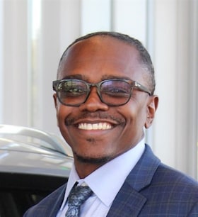 Staff member John A. from bb0032e39b86