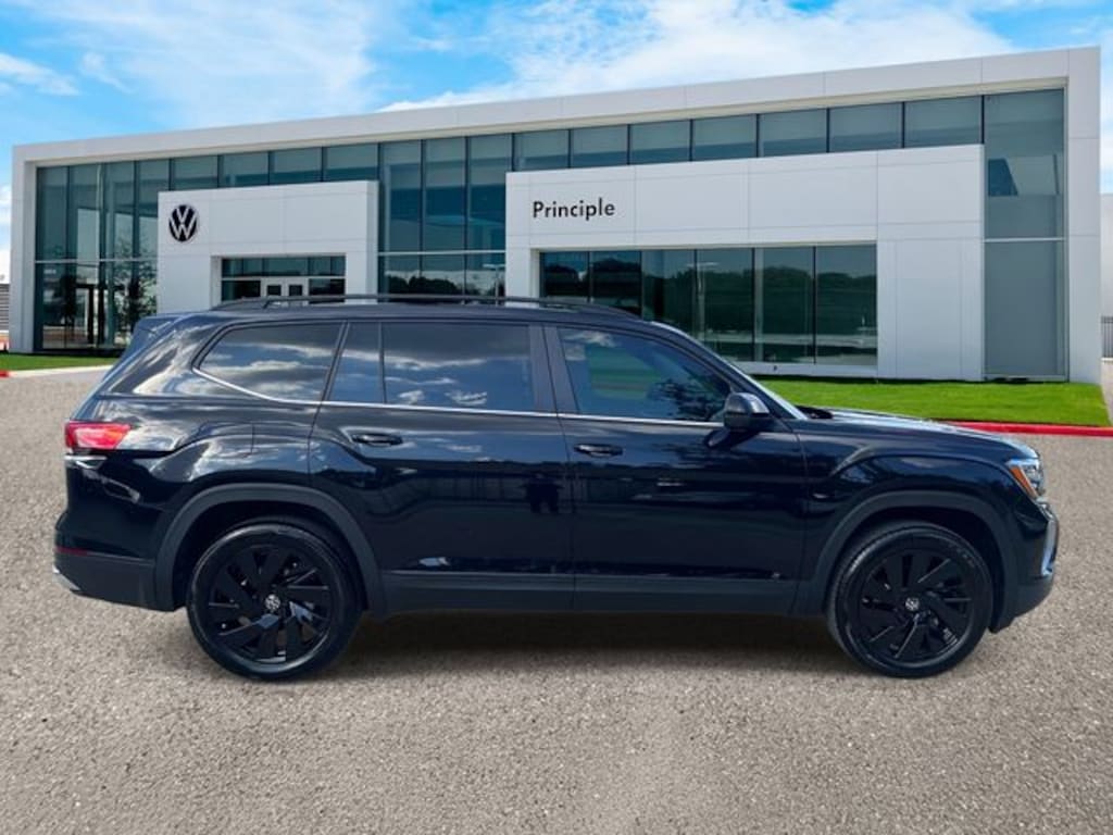 New 2026 Volkswagen Atlas 2.0T SE w/Technology SUV