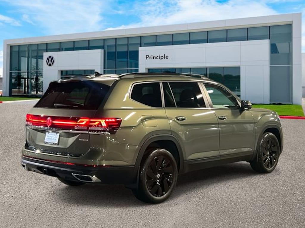 New 2026 Volkswagen Atlas 2.0T SE w/Technology SUV