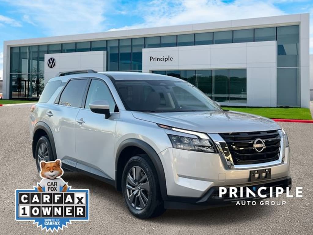 Used 2024 Nissan Pathfinder SV SUV