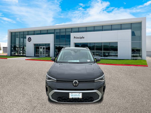 2025 Volkswagen Taos SE photo 2