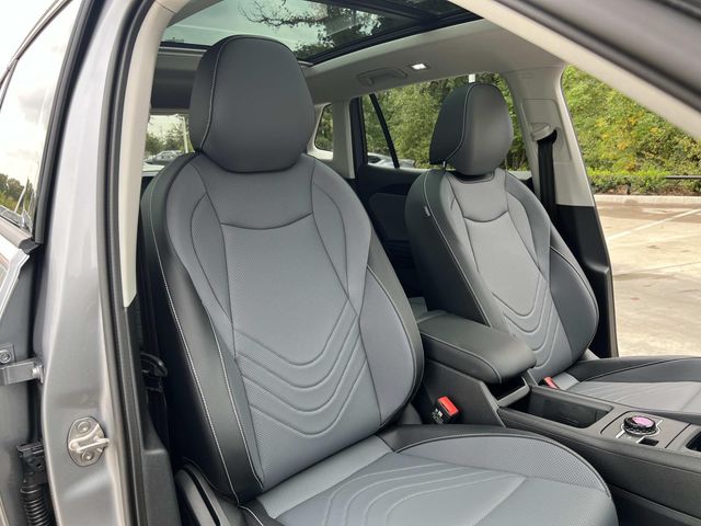 2026 Volkswagen Tiguan SE - Photo 24
