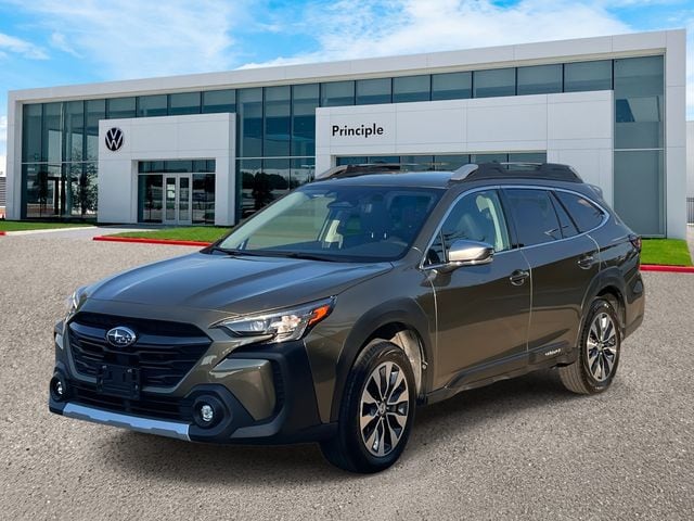 2024 Subaru Outback Touring's photo