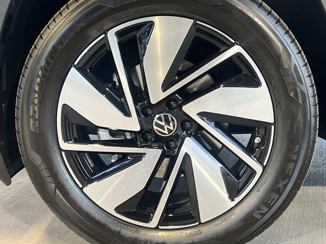 2026 Volkswagen Atlas SE w/Tech - Photo 6