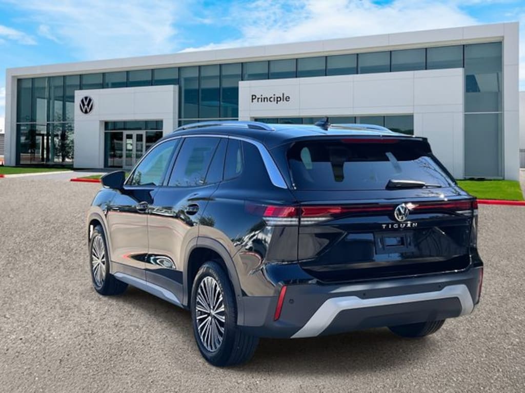 New 2026 Volkswagen Tiguan 2.0T S SUV