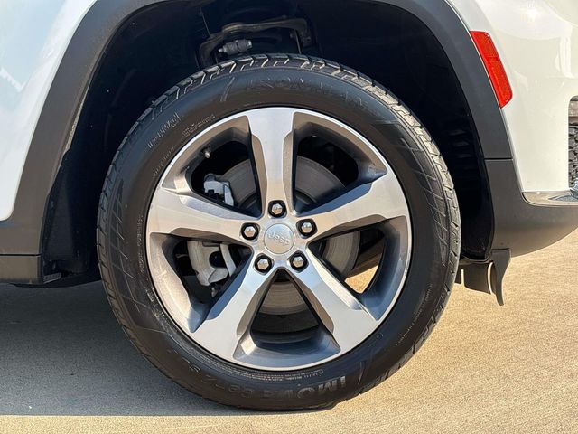 2023 Jeep Grand Cherokee Limited photo 3