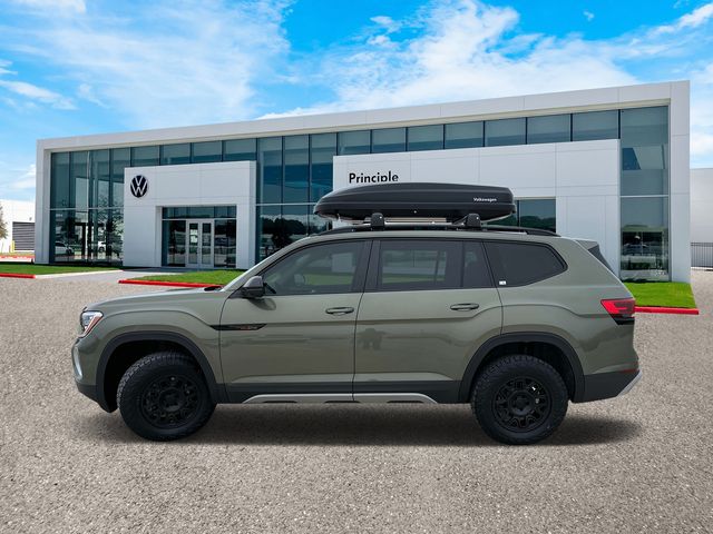 2025 Volkswagen Atlas Peak Edition photo 4