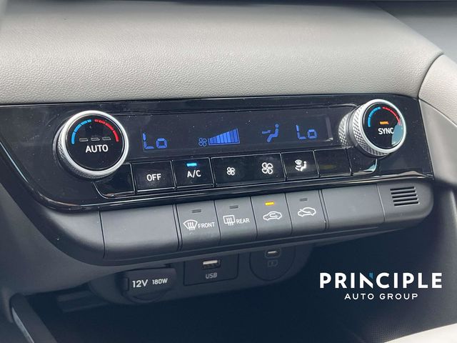 2025 Hyundai Elantra SEL - Photo 21