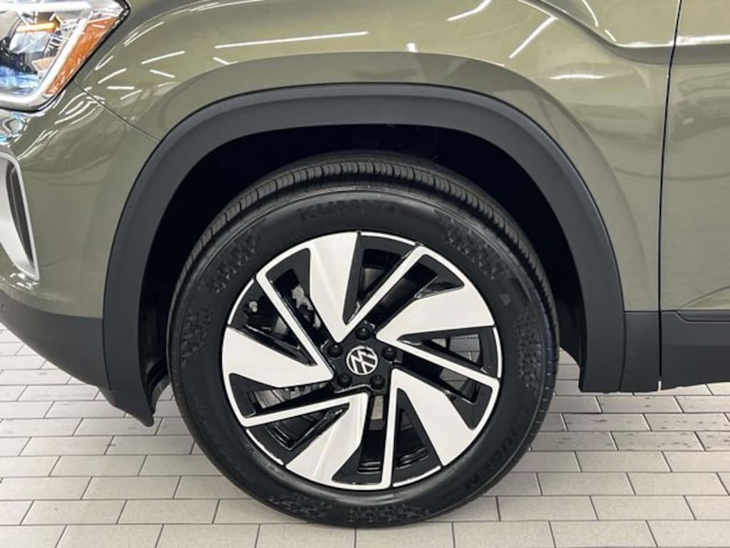 New 2026 Volkswagen Atlas 2.0T SE w/Technology SUV