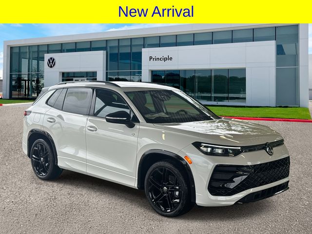 2025 Volkswagen Tiguan SE R-Line Black photo 3