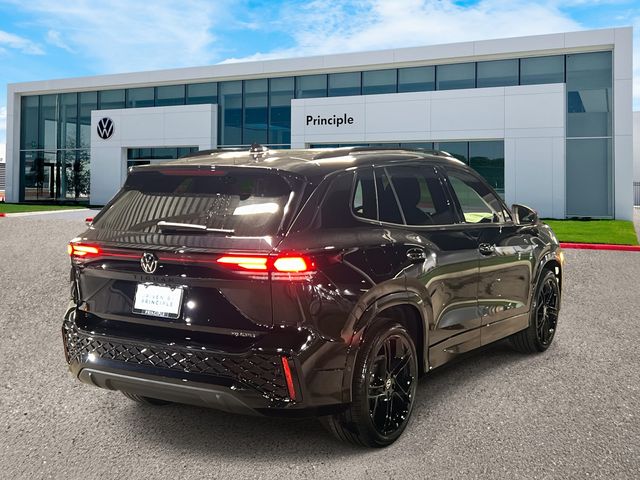 2026 Volkswagen Tiguan SE R-Line Black photo 2