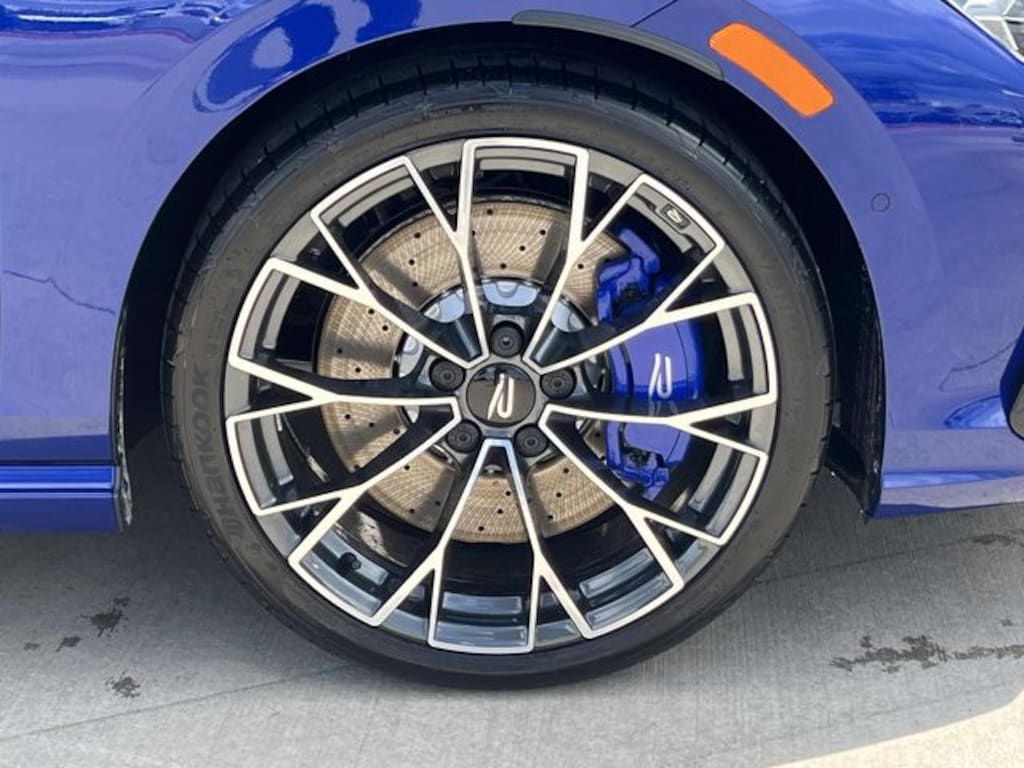 New 2026 Volkswagen Golf R 2.0T Hatchback