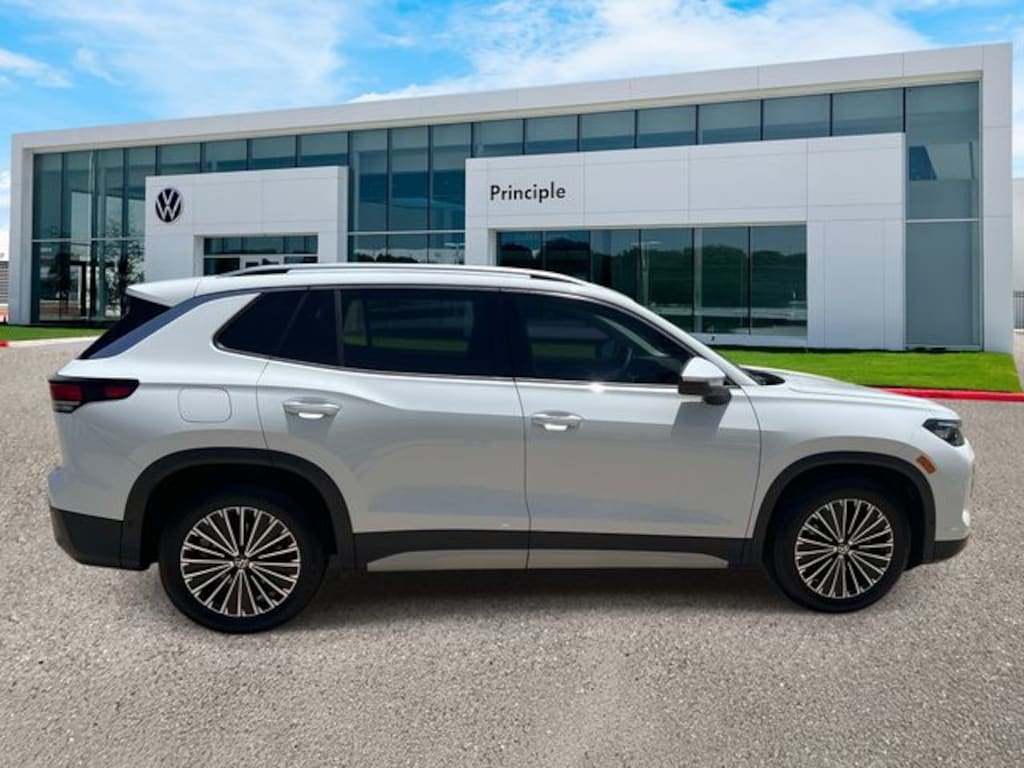 New 2026 Volkswagen Tiguan 2.0T S SUV