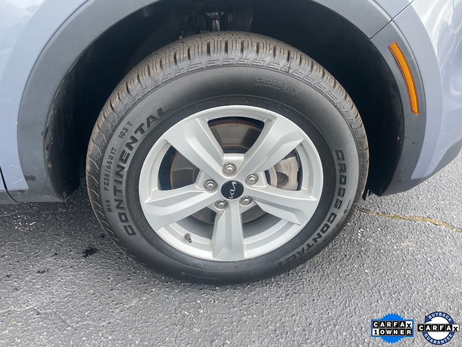 Thumbnail: 2023 Kia Sorento - 27