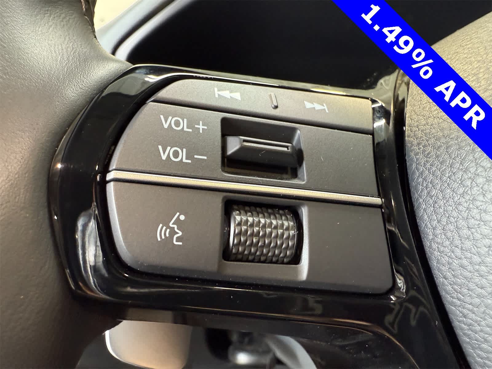 Thumbnail: 2025 Acura ADX - 19