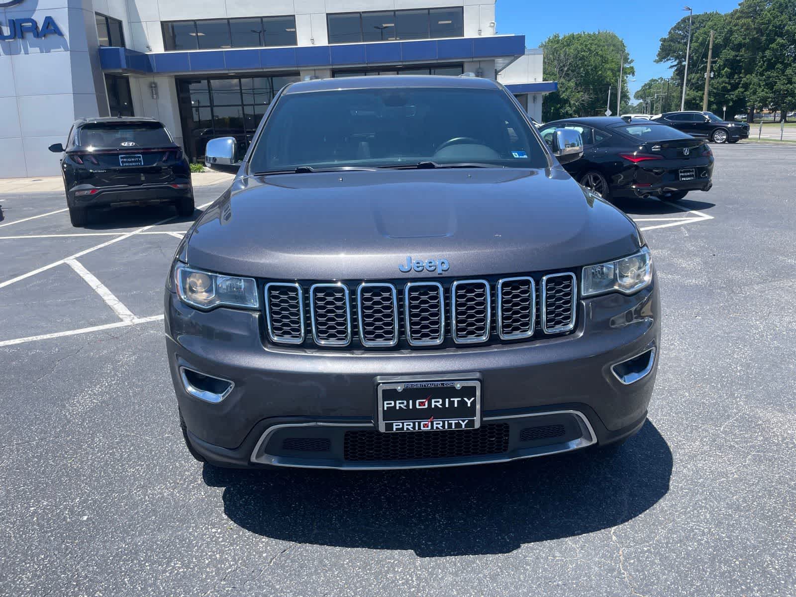 Thumbnail: 2020 Jeep Grand Cherokee - 8