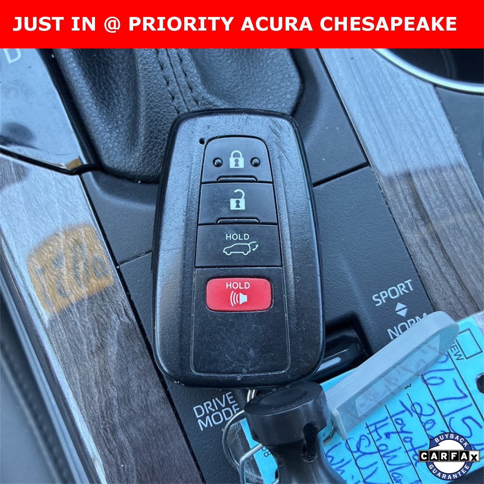 Thumbnail: 2022 Toyota Highlander - 28