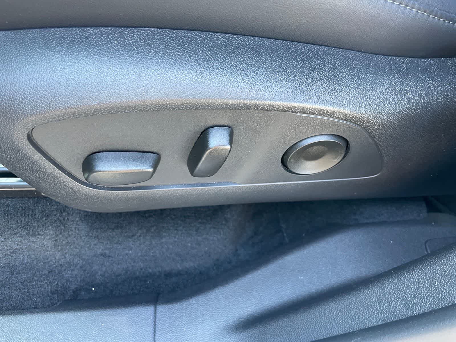 Thumbnail: 2026 GMC Acadia - 11