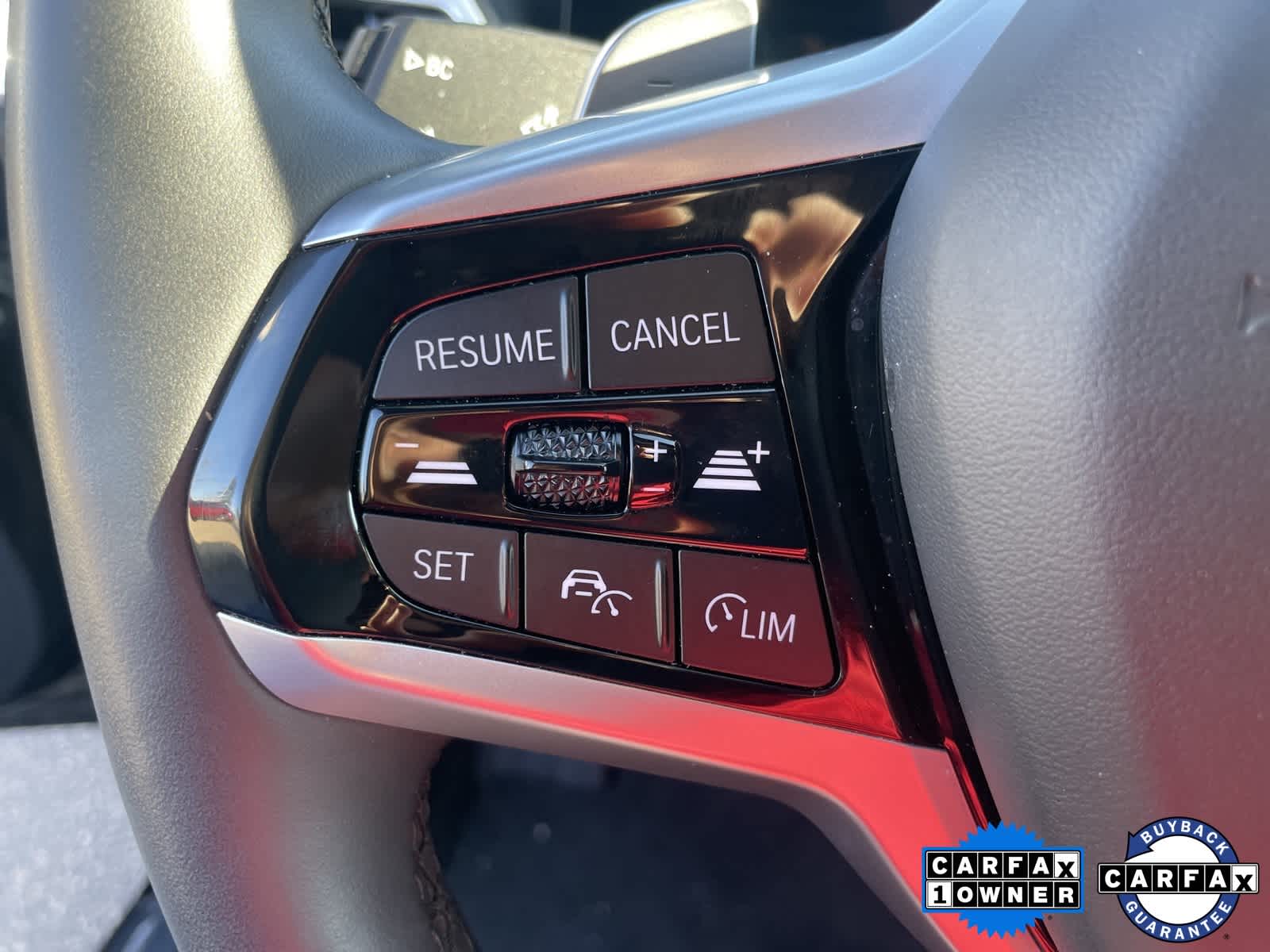 Thumbnail: 2025 BMW 3 Series - 13