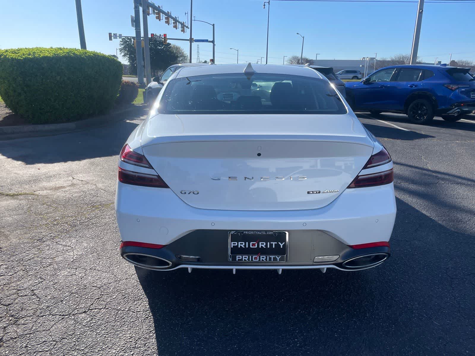 Thumbnail: 2025 Genesis G70 - 4