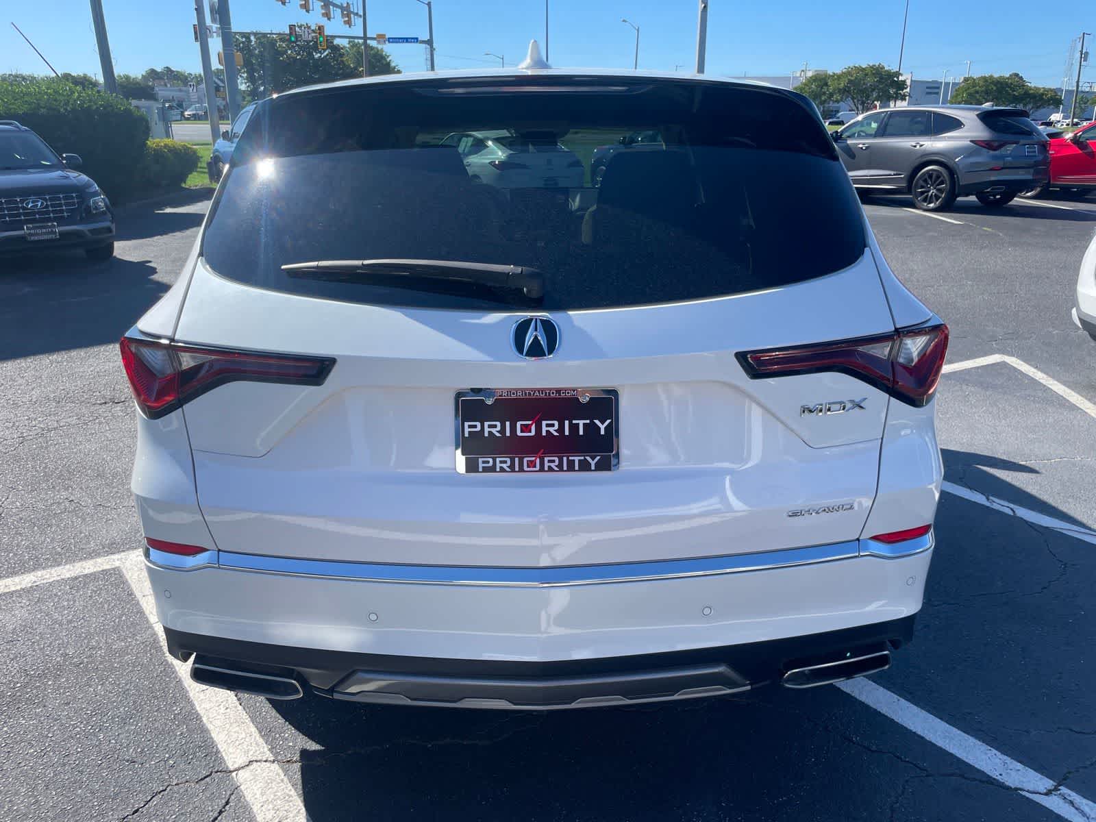Thumbnail: 2025 Acura MDX - 4