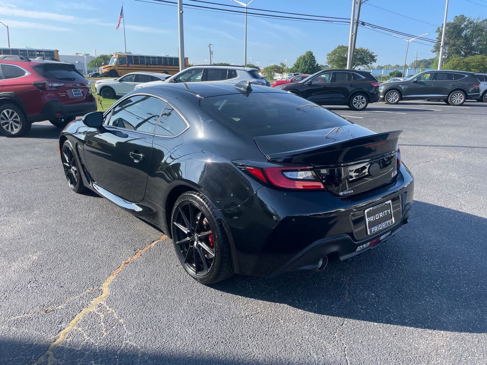 Thumbnail: 2025 Toyota GR86 - 3