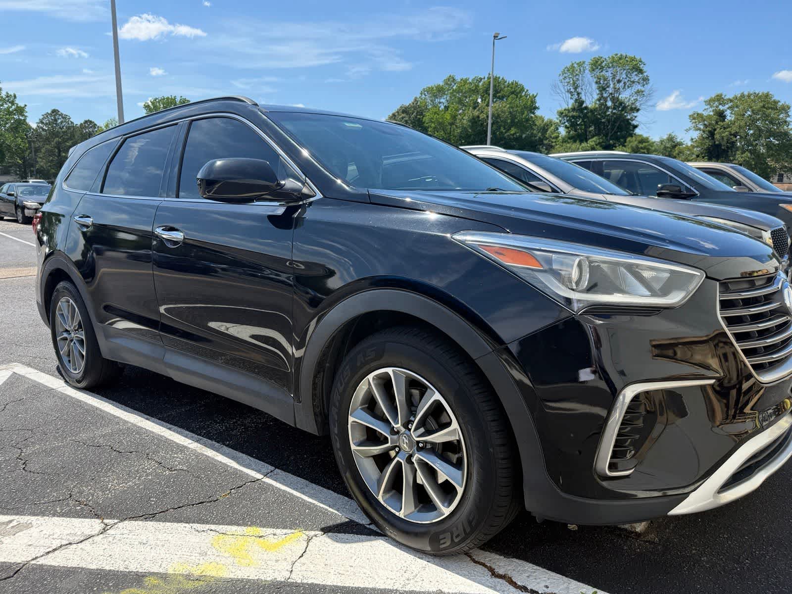 Thumbnail: 2017 Hyundai Santa Fe - 8