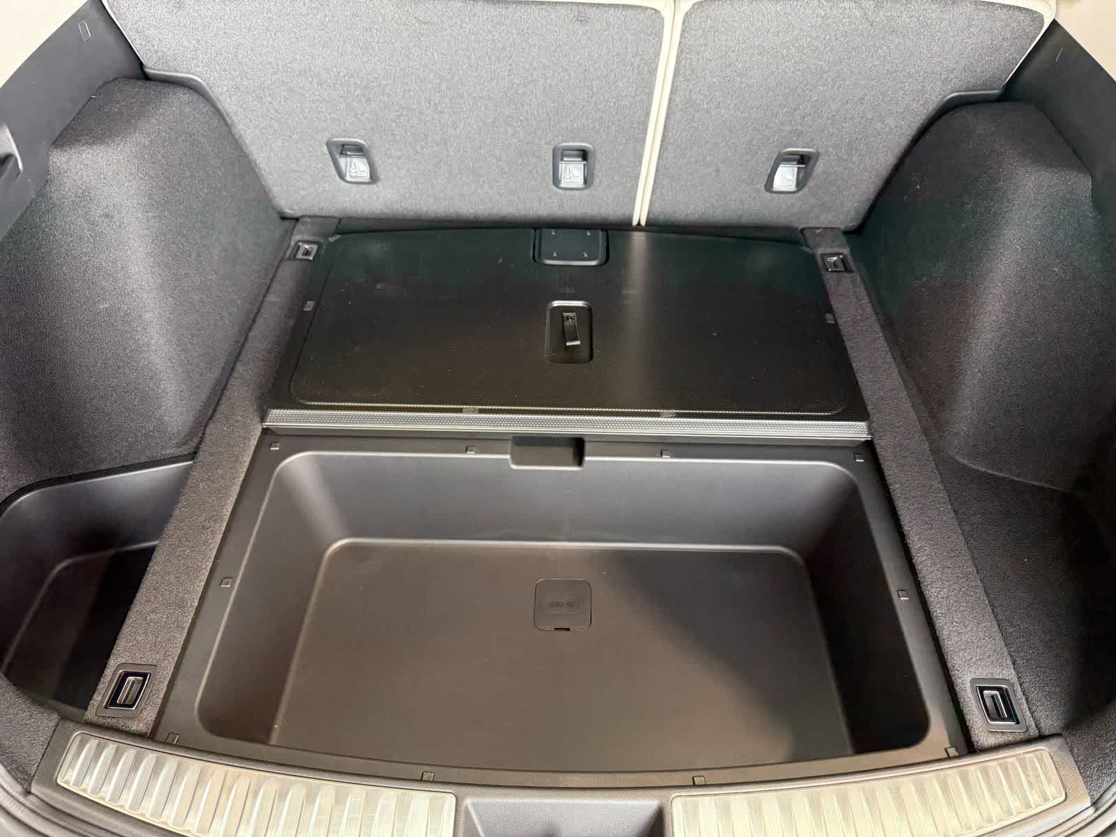 Thumbnail: 2026 Acura RDX - 38