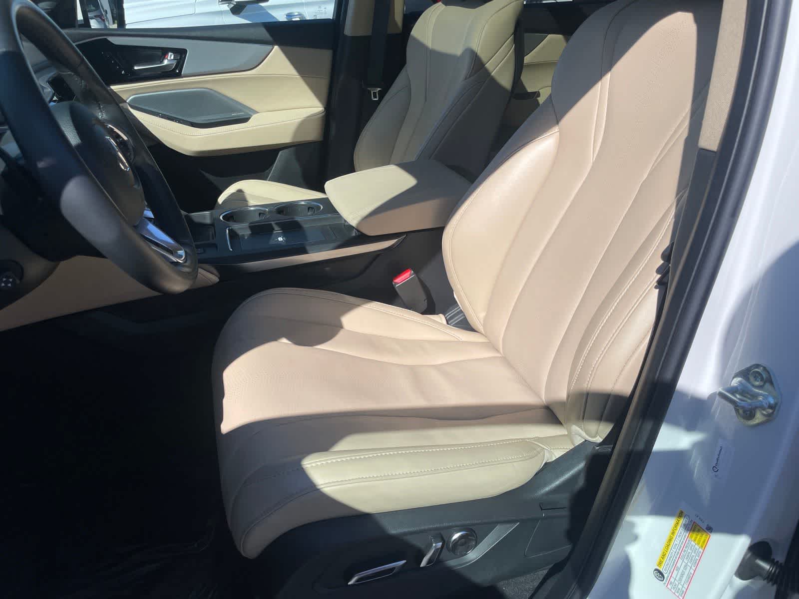 Thumbnail: 2025 Acura MDX - 9