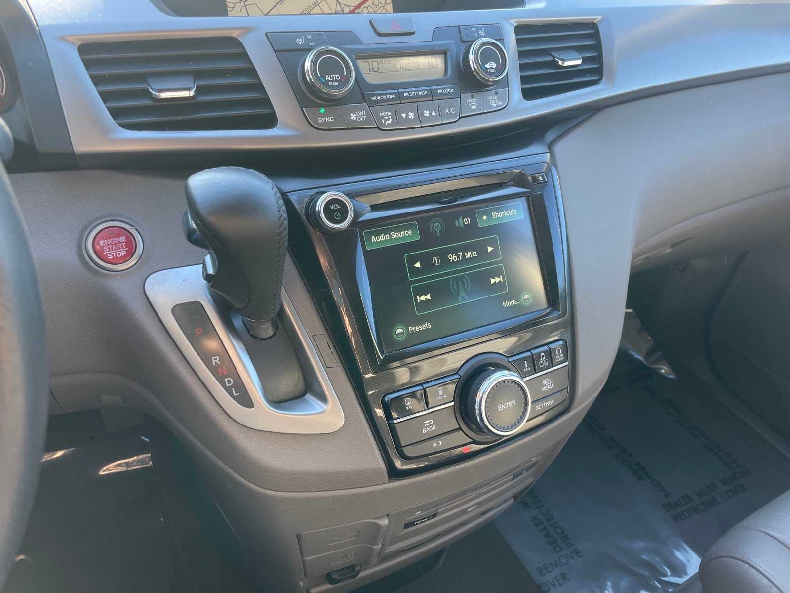 Thumbnail: 2016 Honda Odyssey - 18