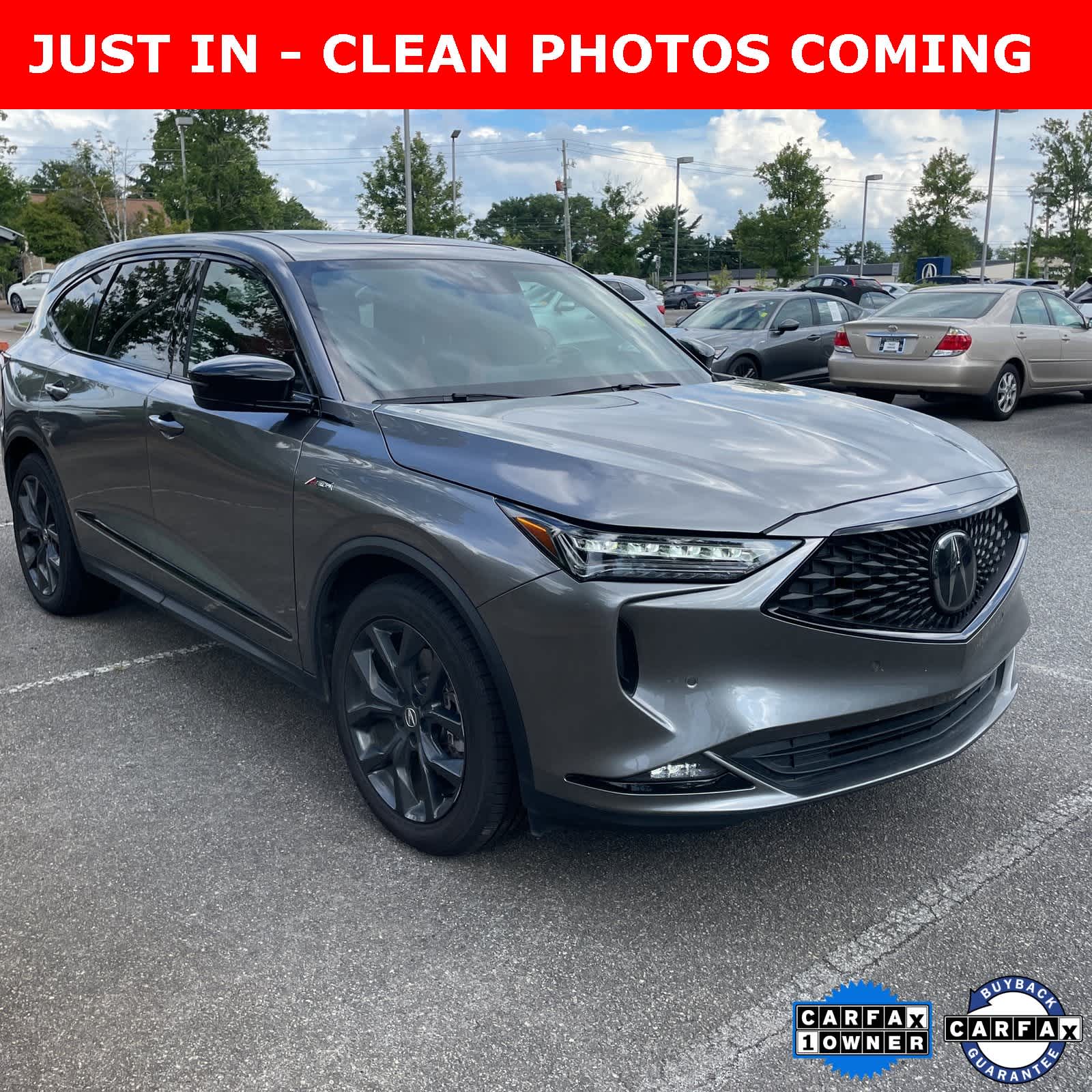 Thumbnail: 2022 Acura MDX - 7