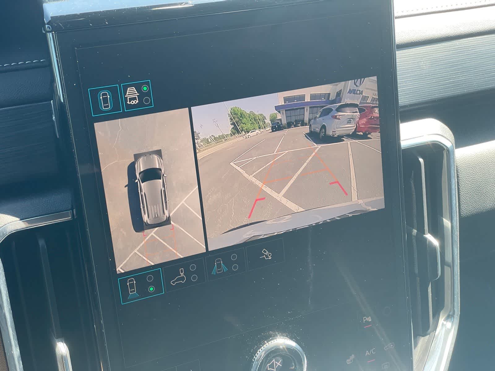 Thumbnail: 2026 GMC Acadia - 18