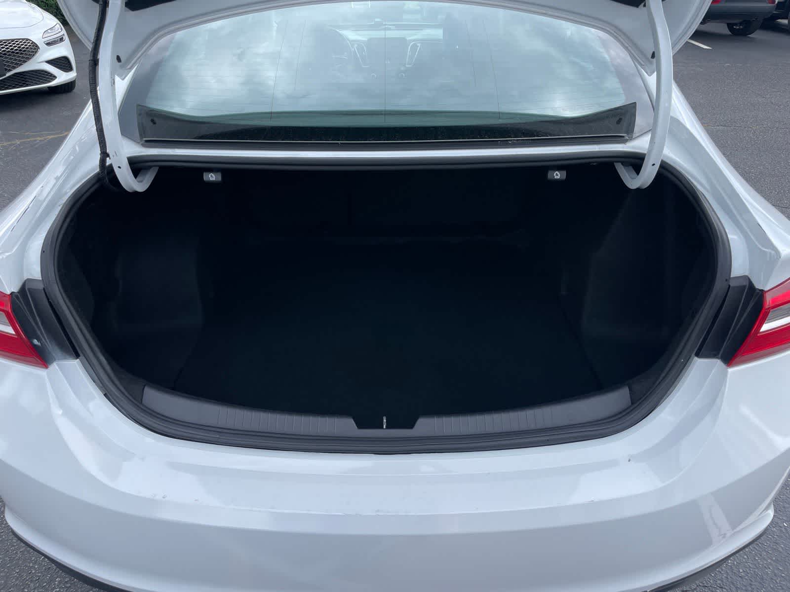 Thumbnail: 2023 Chevrolet Malibu - 23