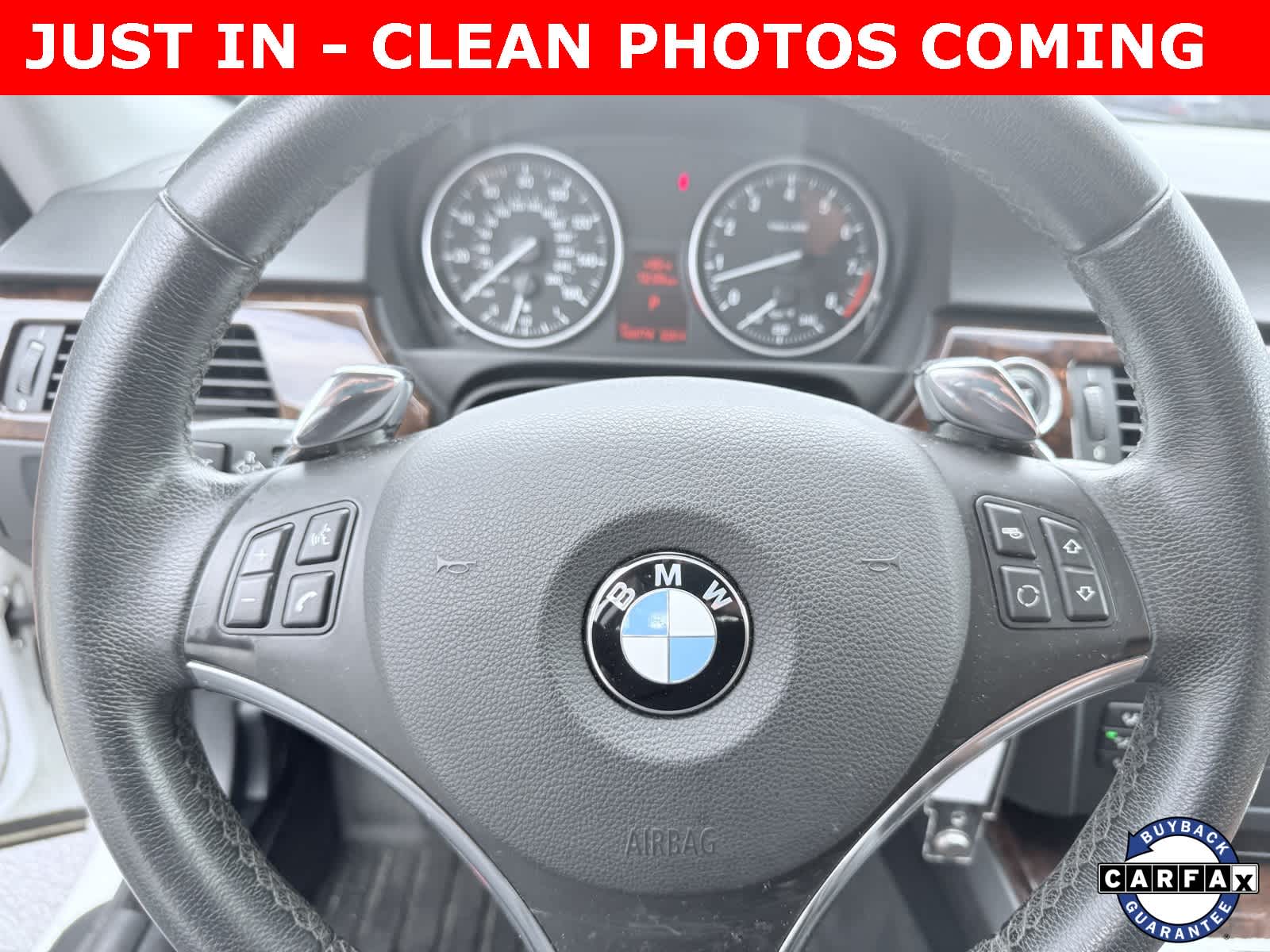 Thumbnail: 2009 BMW 3 Series - 14