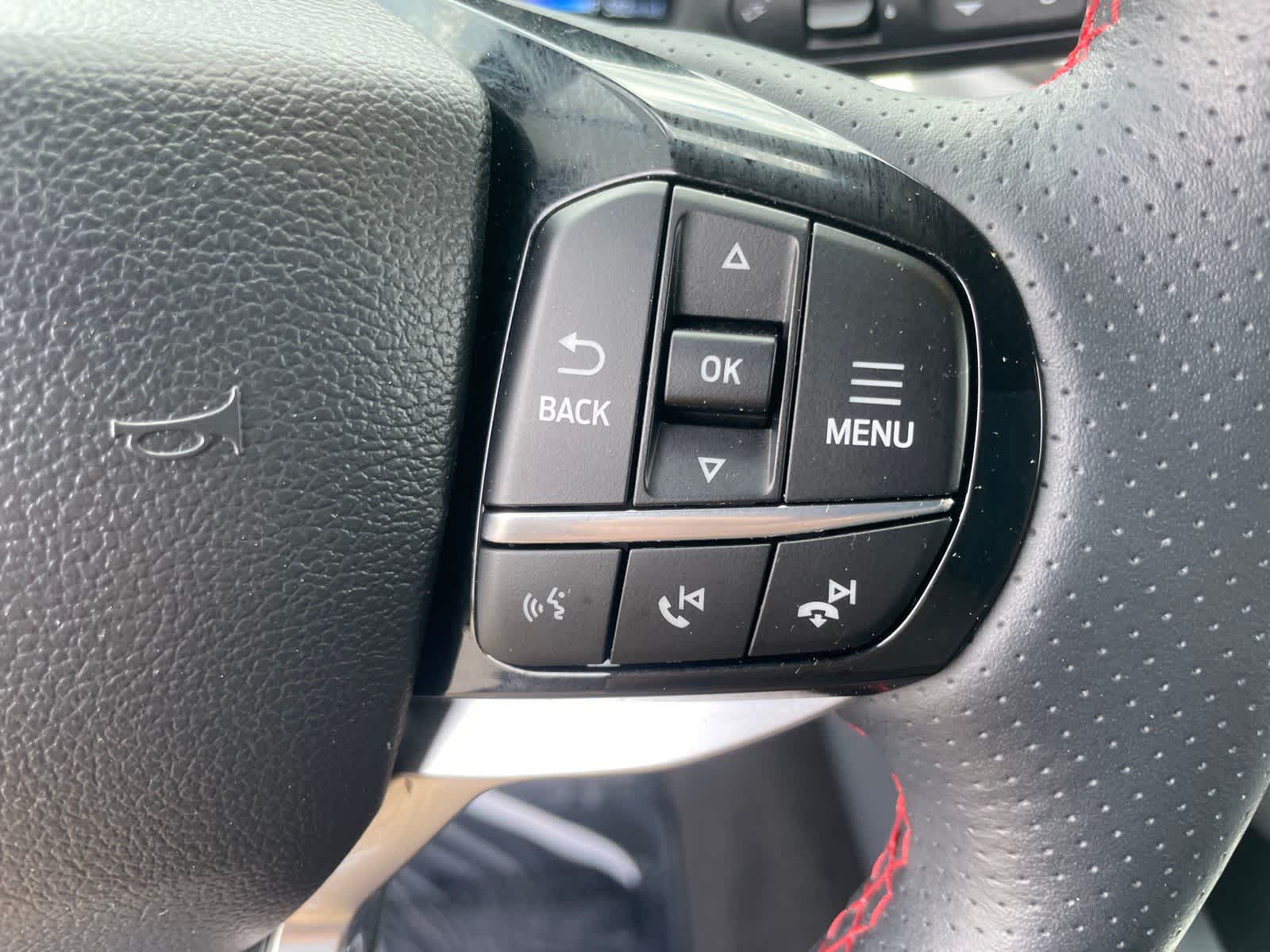 Thumbnail: 2025 Ford Explorer - 14