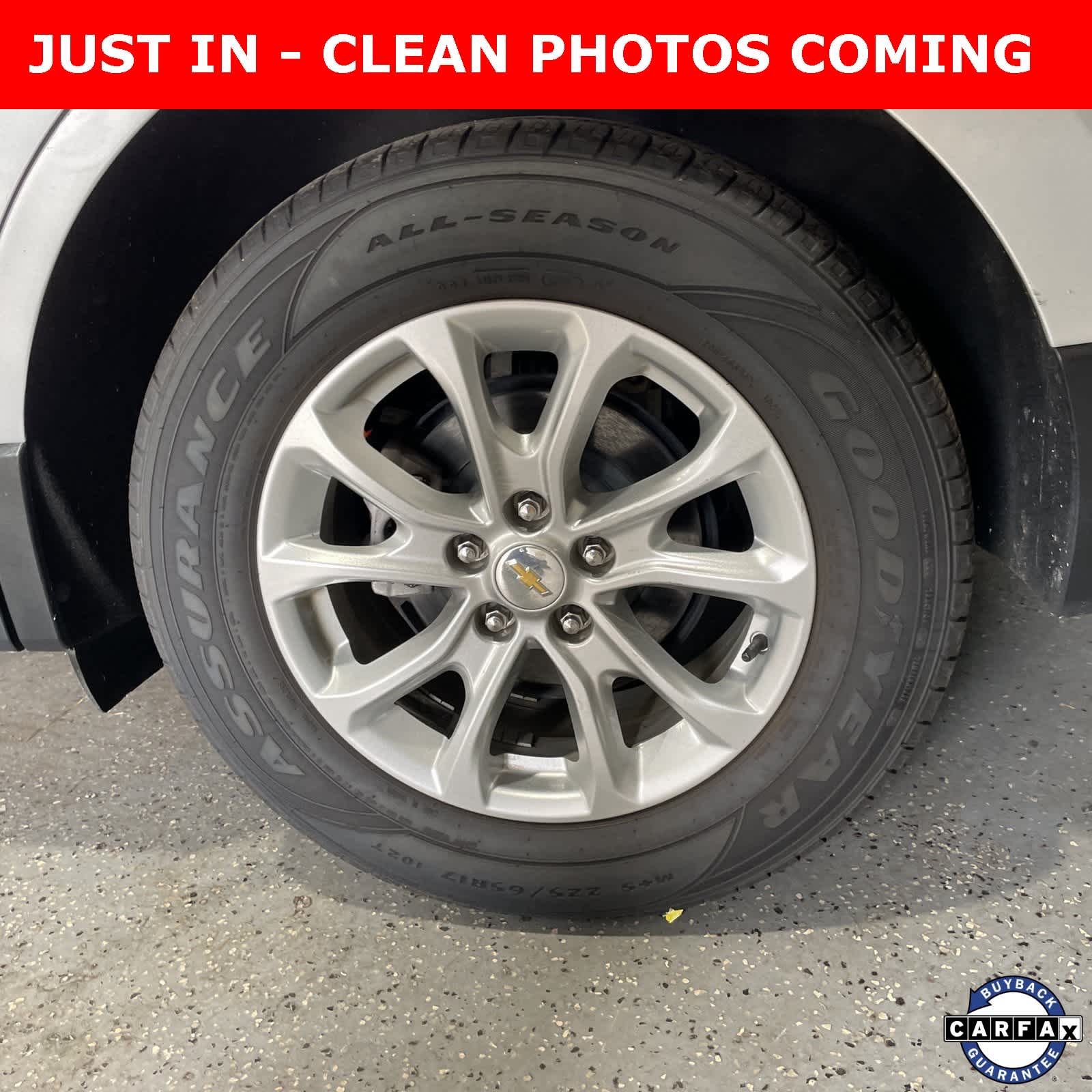 Thumbnail: 2020 Chevrolet Equinox - 9
