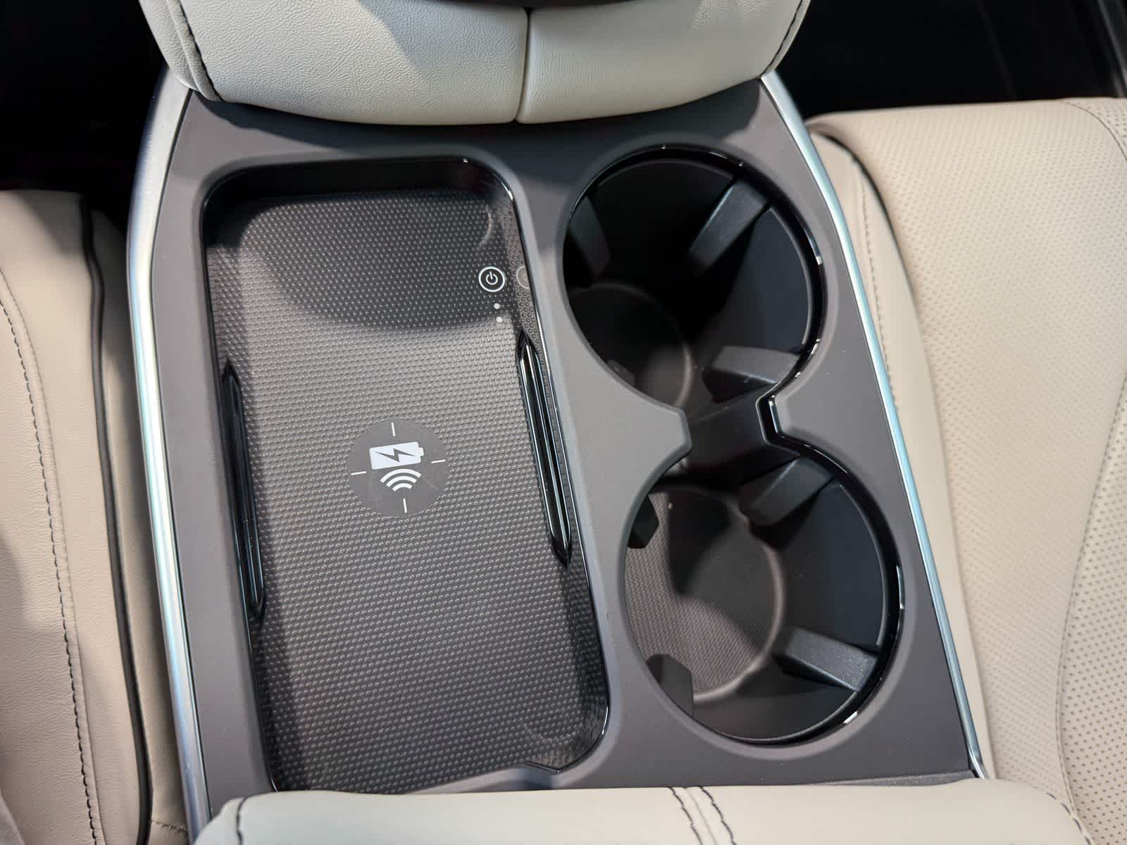 Thumbnail: 2026 Acura RDX - 24