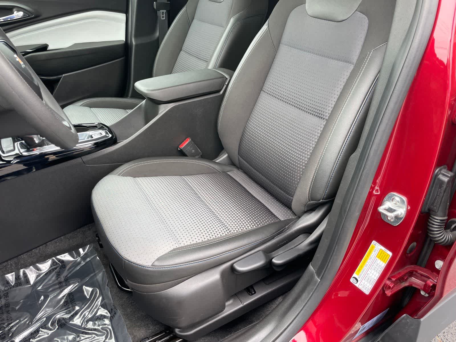 Thumbnail: 2025 Chevrolet Trax - 9