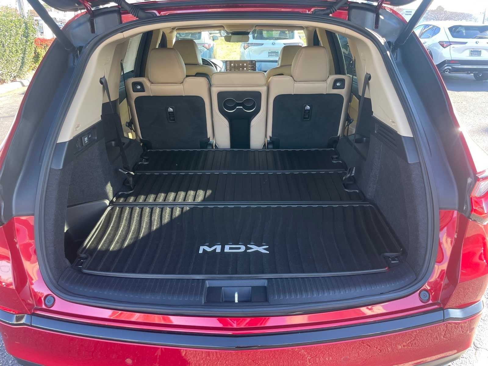 Thumbnail: 2025 Acura MDX - 20