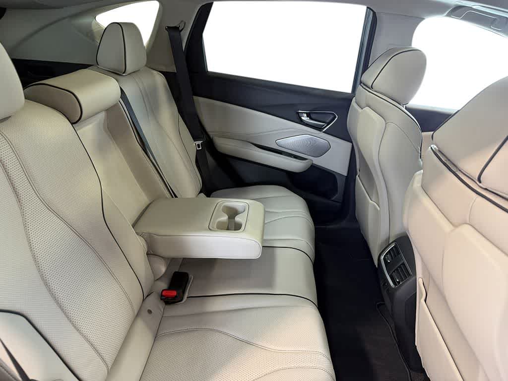 Thumbnail: 2026 Acura RDX - 32