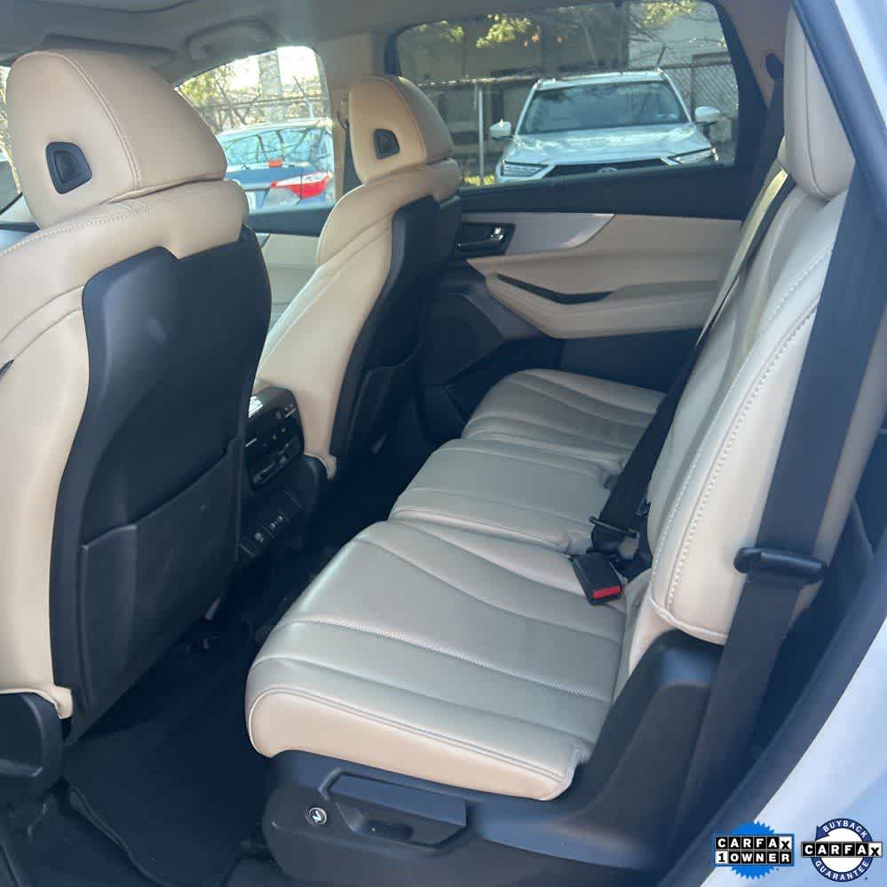 Thumbnail: 2023 Acura MDX - 18